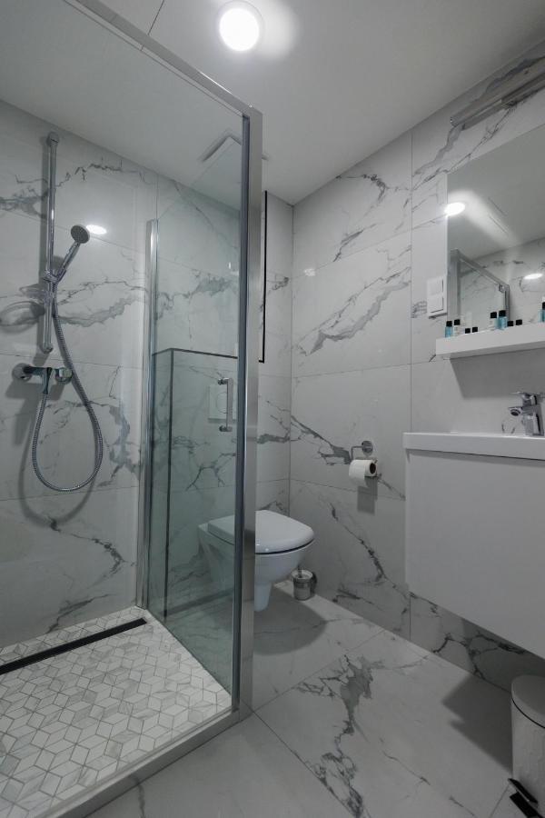 Villa Bauhaus Wellness Apartman شيوفوك المظهر الخارجي الصورة