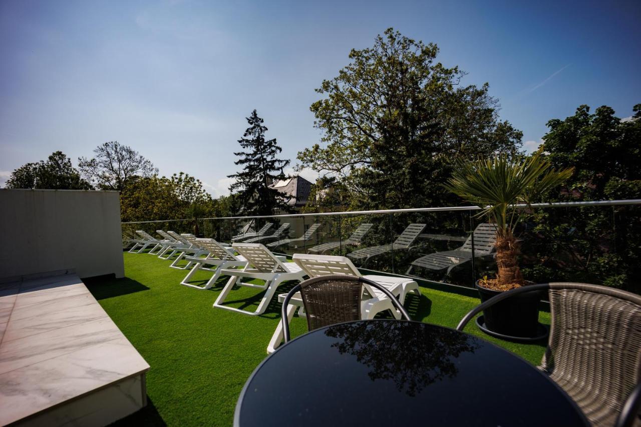 Villa Bauhaus Wellness Apartman شيوفوك المظهر الخارجي الصورة